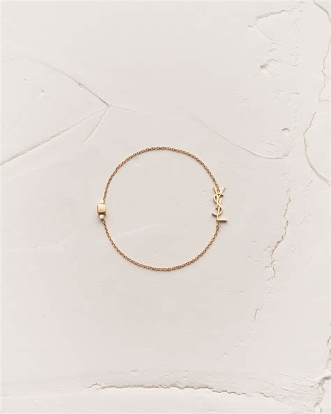 CASSANDRE bracelet in 18K yellow gold 